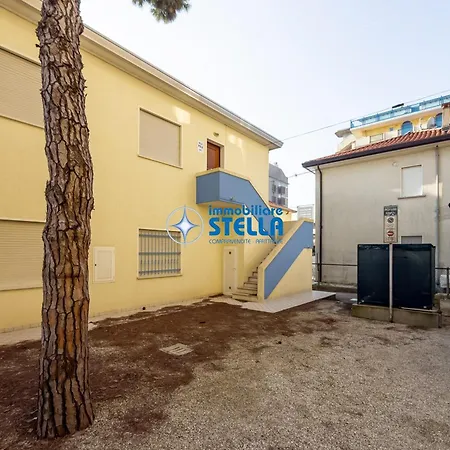 Pola Apartment *